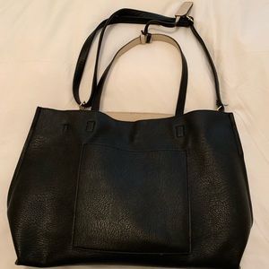 Reversible leather tote